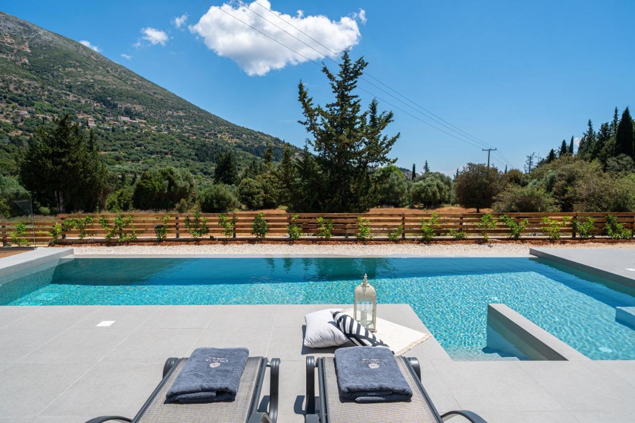 Diosas Luxury Villas Andipáta Extérieur photo